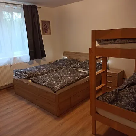 Adrelot 33 * Cerveny Ujezd (Benesov)