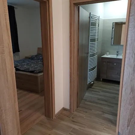 Prázdninový dům Adrelot 33 *